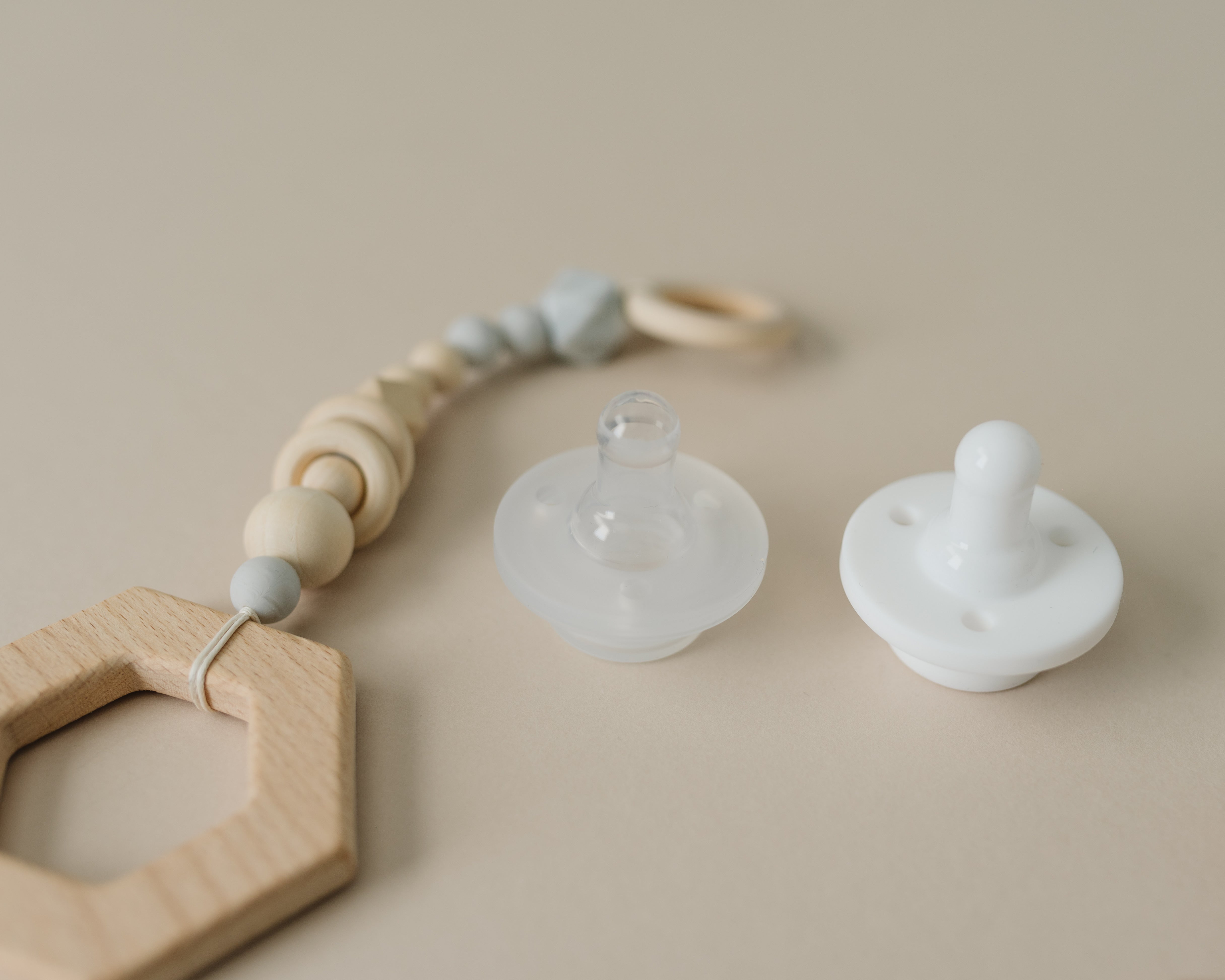 Nippii Original Freezable Pacifier for Baby Teething Relief | BPA Free ...